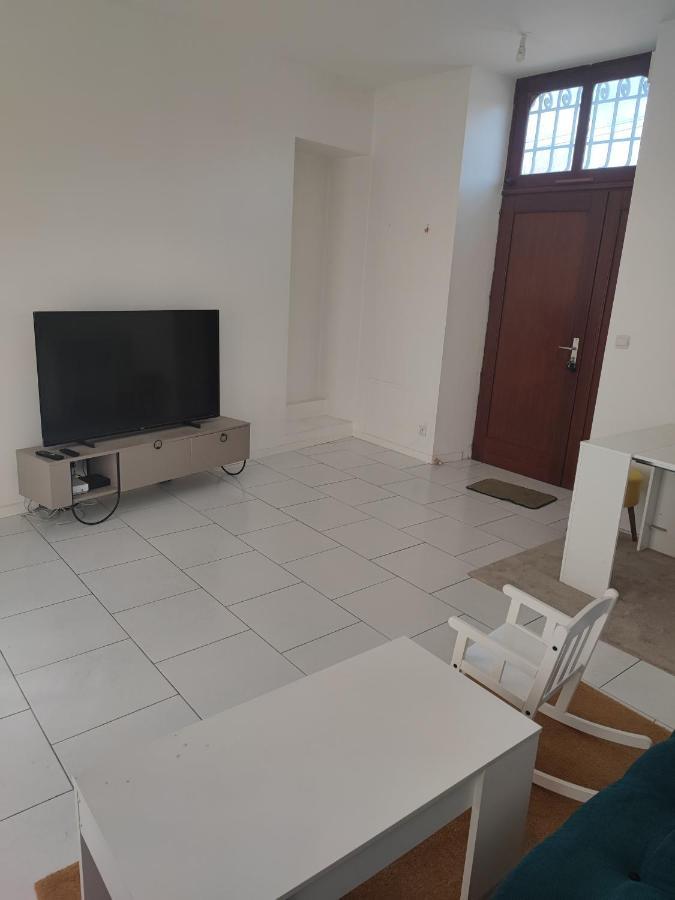 Appartement Chateau Des Montees Orléans Eksteriør billede
